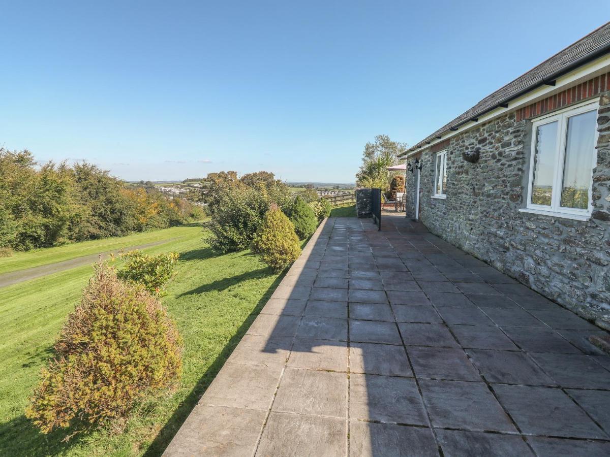 Middle Barn Villa Launceston Exterior photo