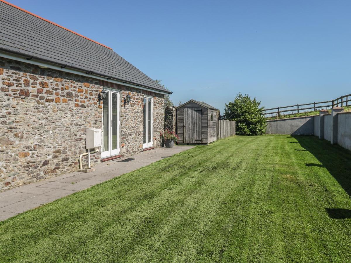 Middle Barn Villa Launceston Exterior photo